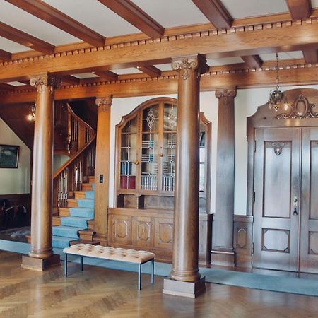 Unique Victorian Villa With Private Coastline Берген Экстерьер фото